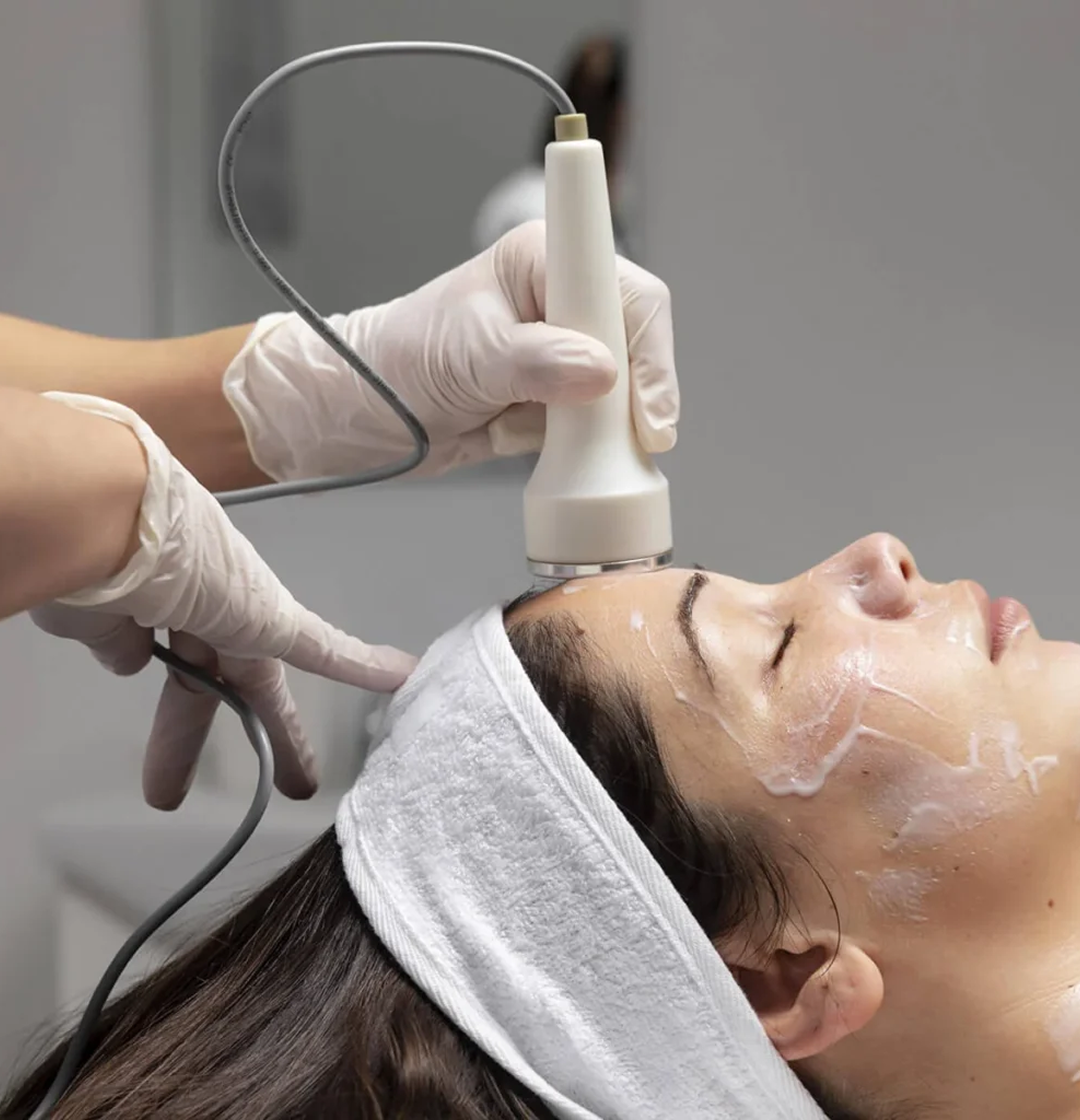 OxyGeneo super facial with ultrasound treatment at spa Vancouver