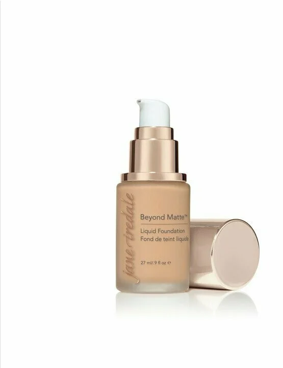 m8webp – Damara Luxury Spa Vancouver Beige liquid foundation bottle with pump, labeled 'Beyond Matte,' cap resting beside it on a white background.